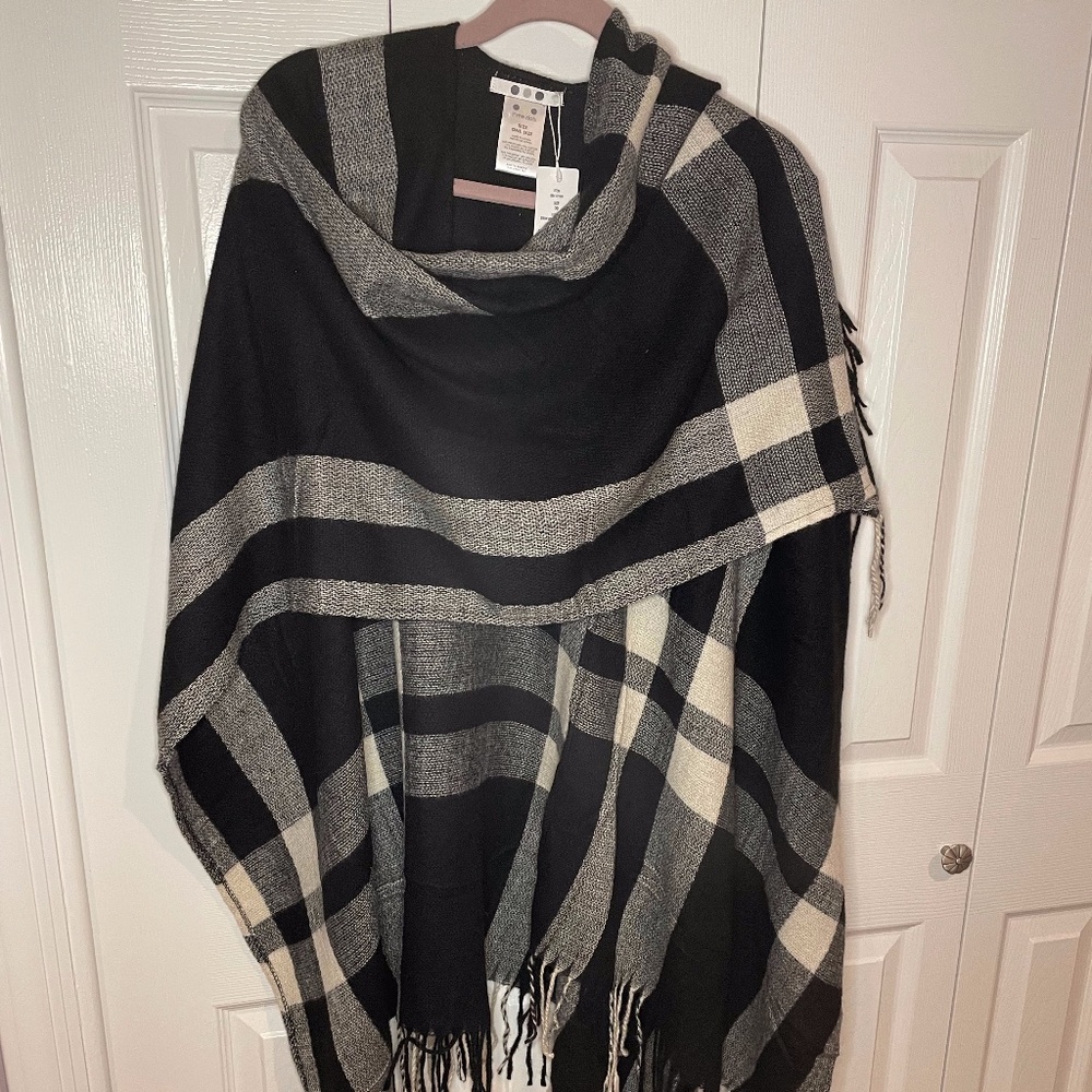 Three dots cashmere blend wrap NEW